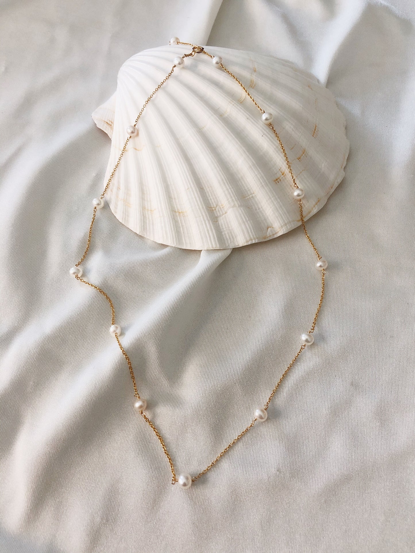 Chelly Freshwater Necklace