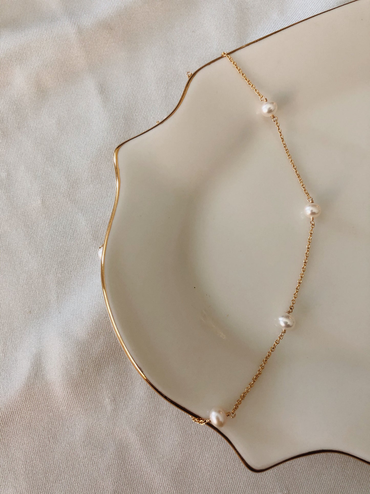 Chelly Freshwater Necklace