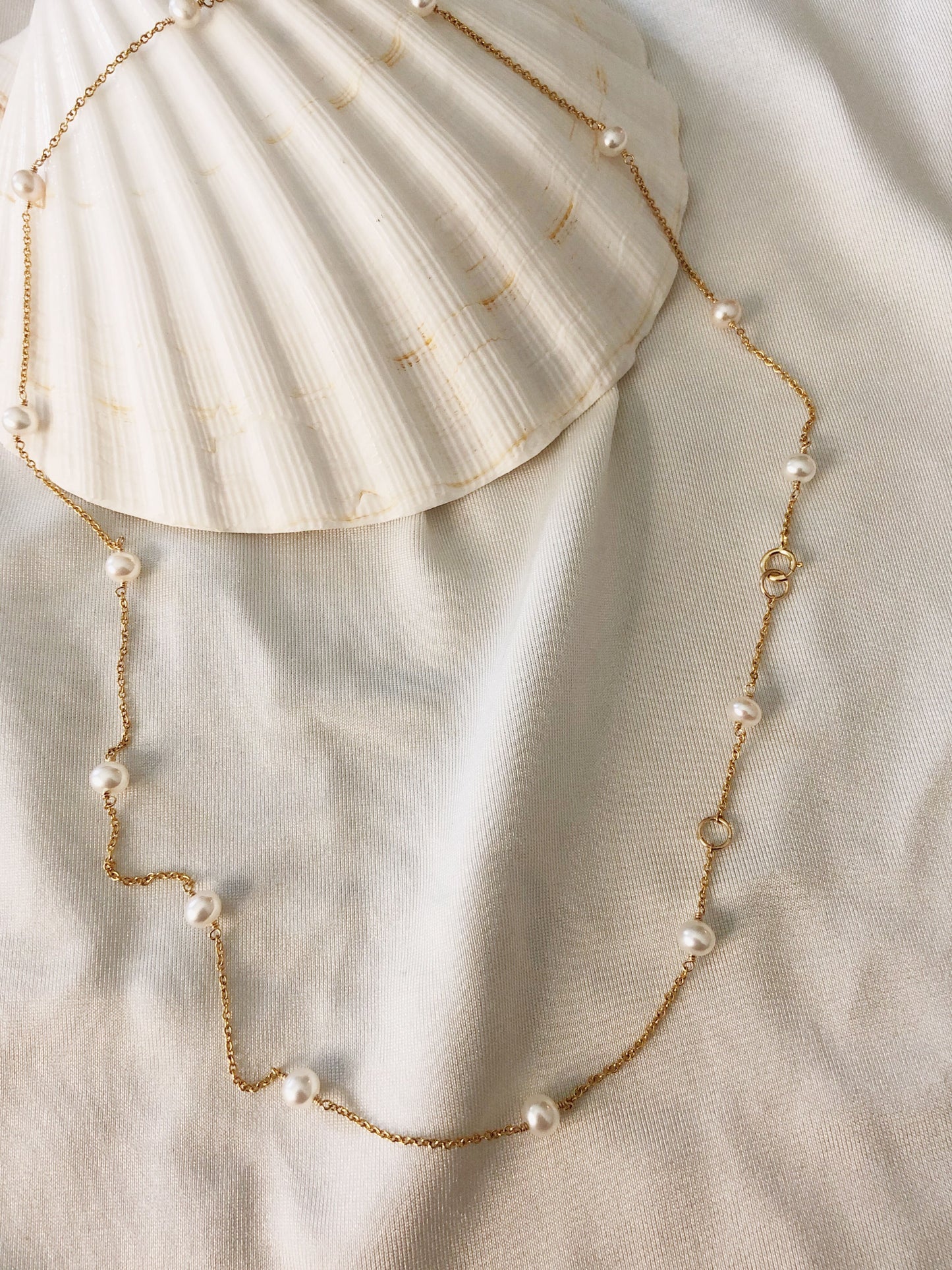 Chelly Freshwater Necklace