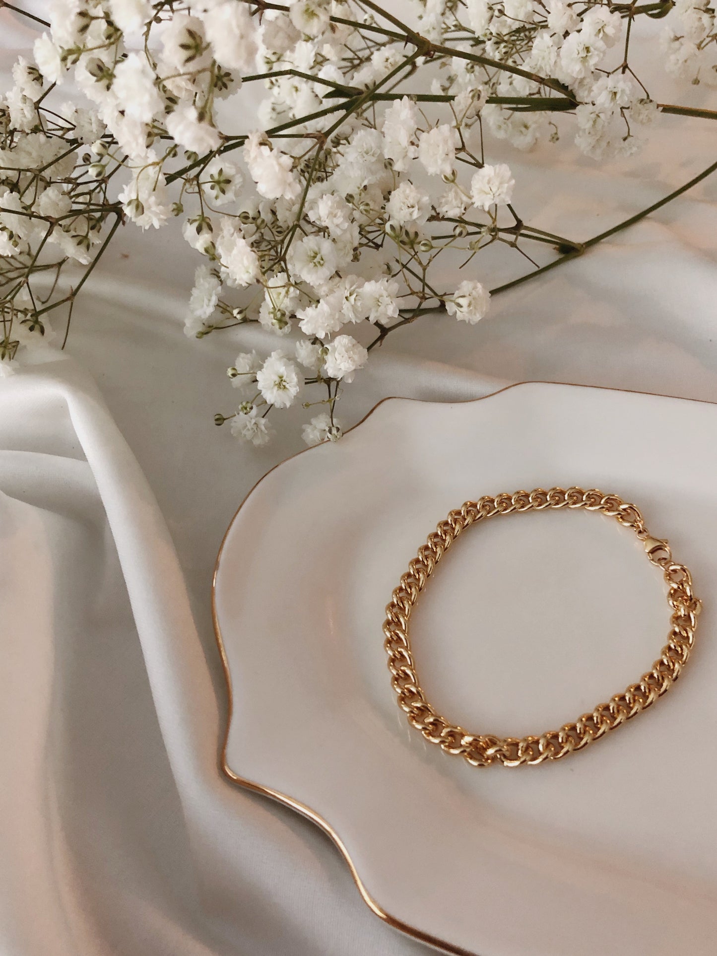 Bold Curb Chain Bracelet