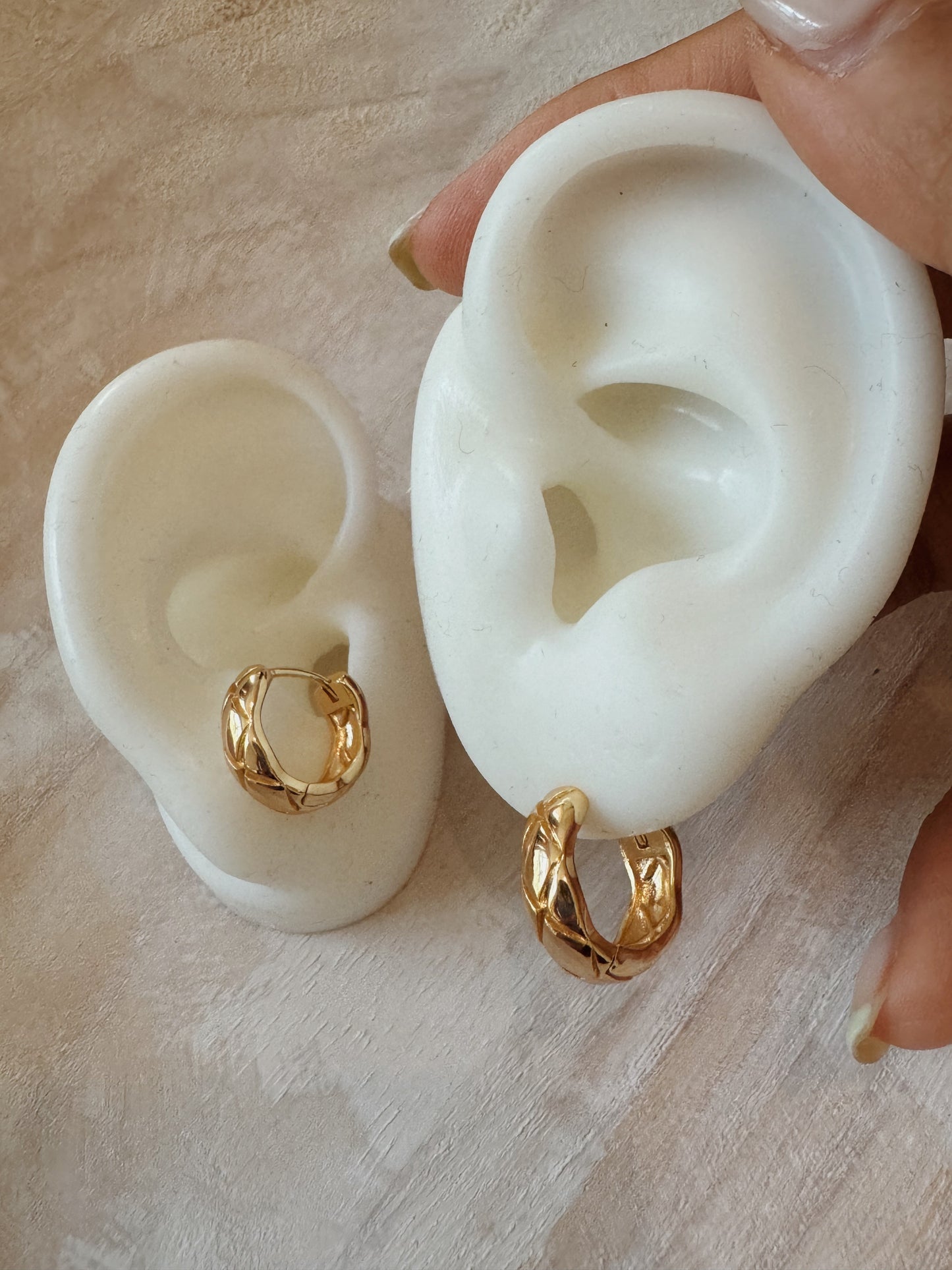 Quinn Quilted Hoops