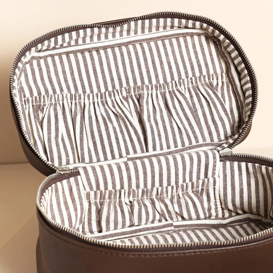 Voyager Toiletry Bag