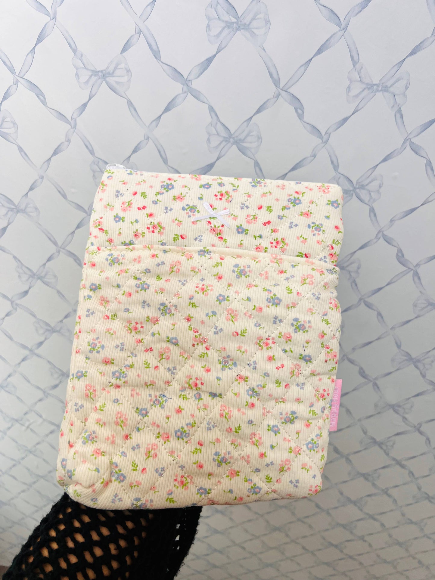Flowerchild iPad/Kindle Case