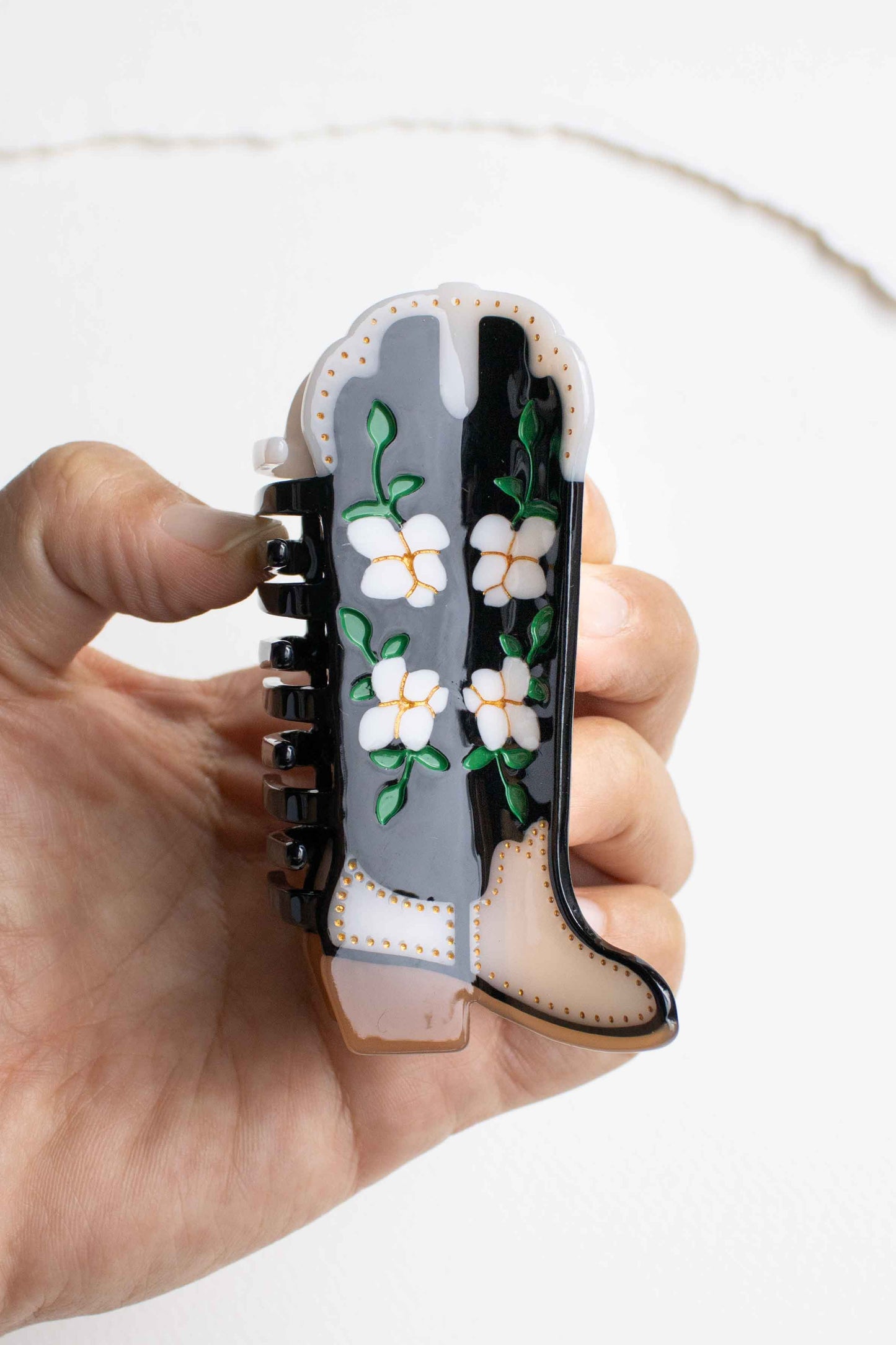 Magnolia Blossoms Cowboy Boot Clip