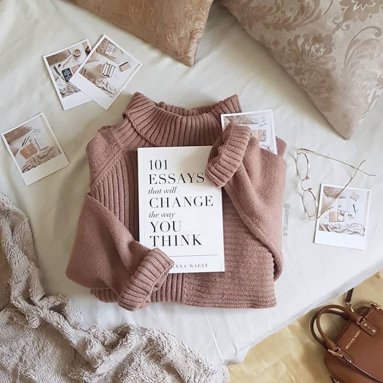 101 Essays That Will Change The Way You Think | Book