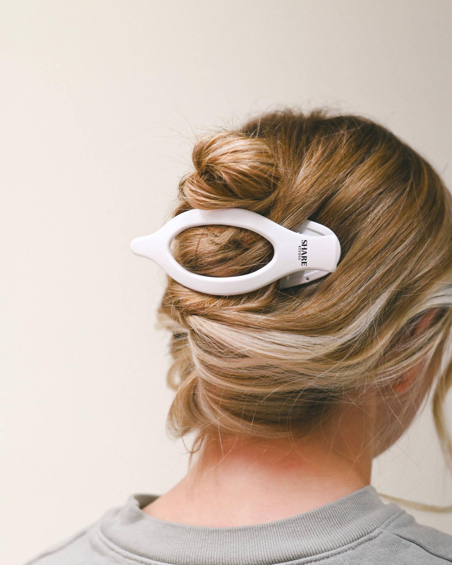 Matte Wide Lay Flat Claw Clip