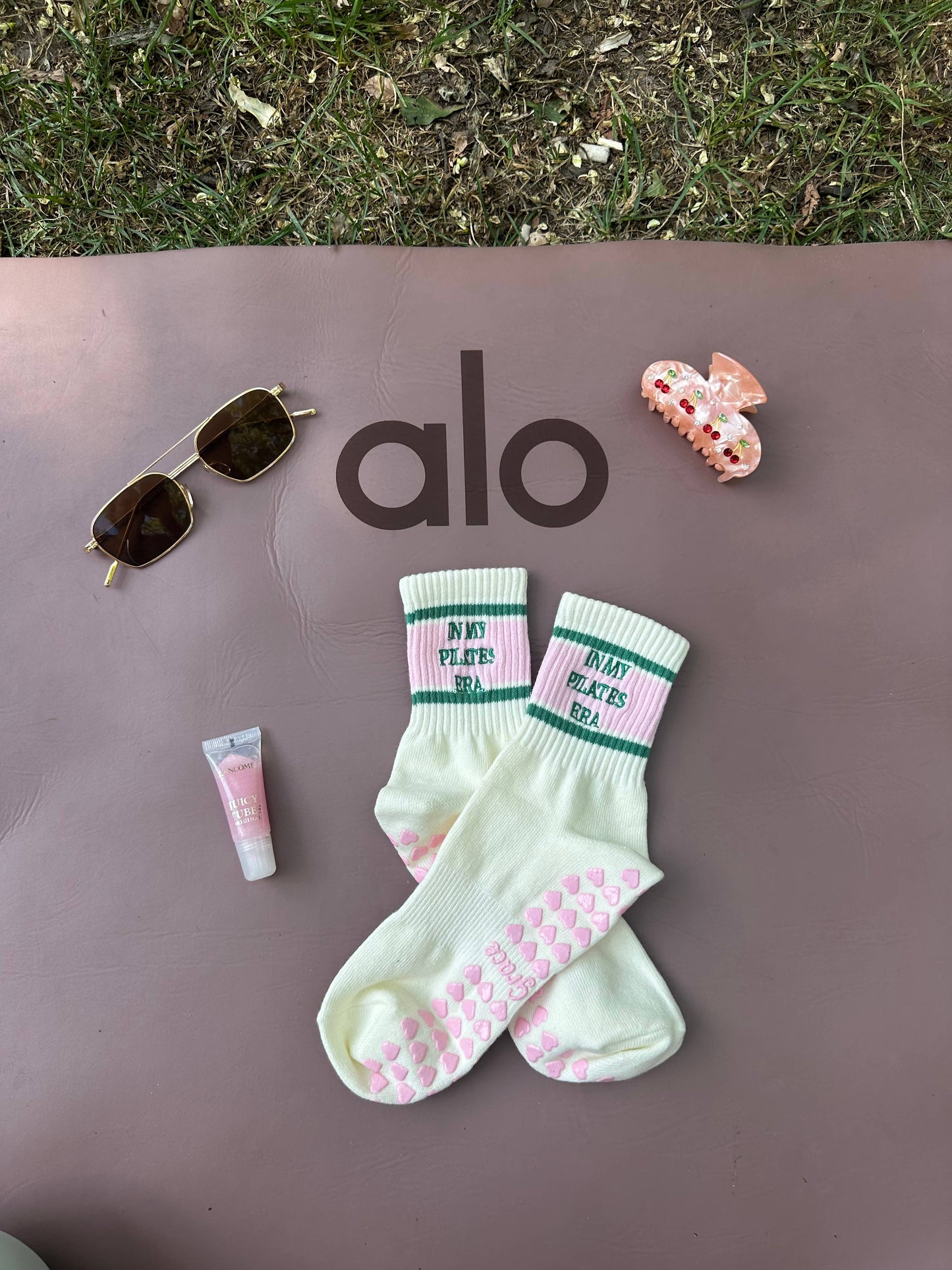 Retro "In My Pilates Era" Grip Sock | Green