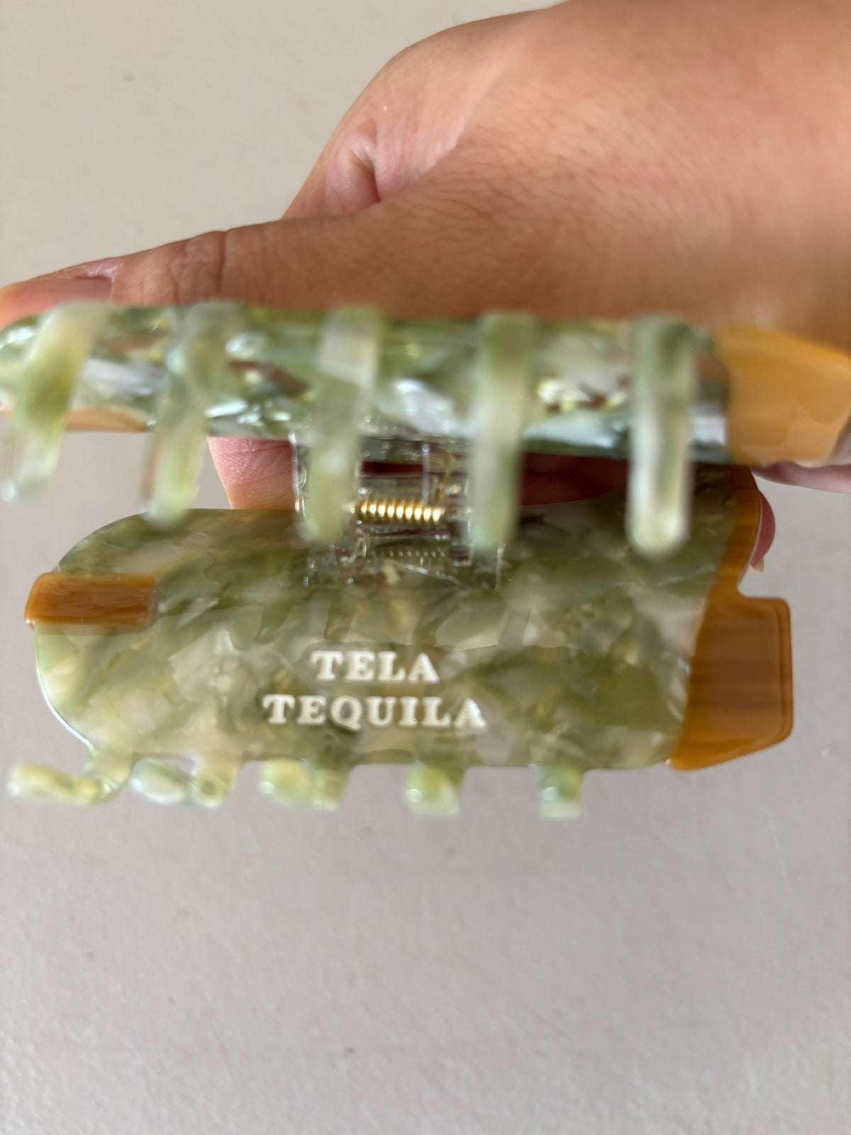 Tela Tequila Botita Hair Clip | Maguey