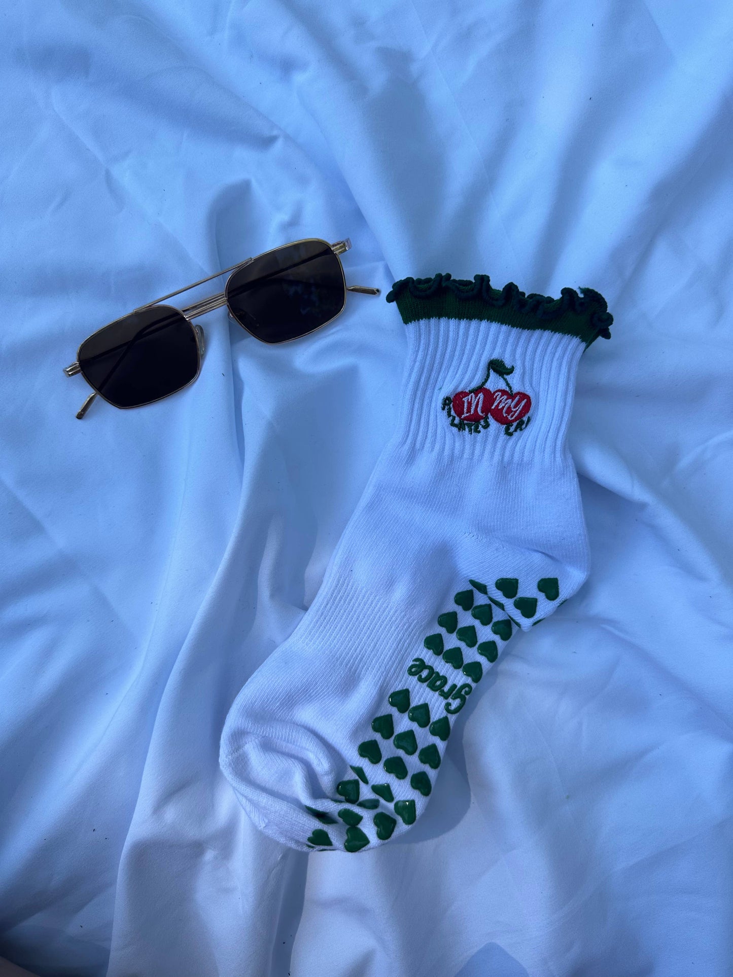 Cherry Pilates Era Grip Sock | Green