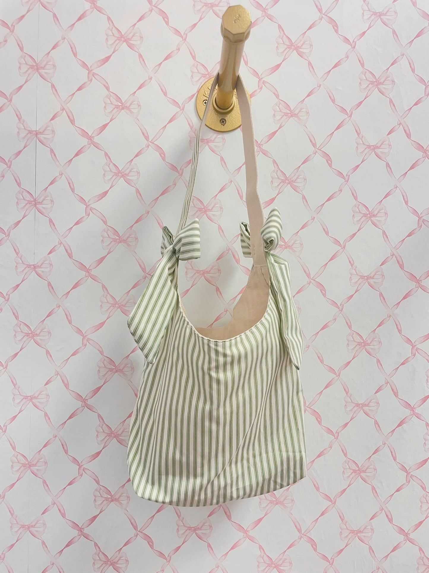 Basil Bow Tote