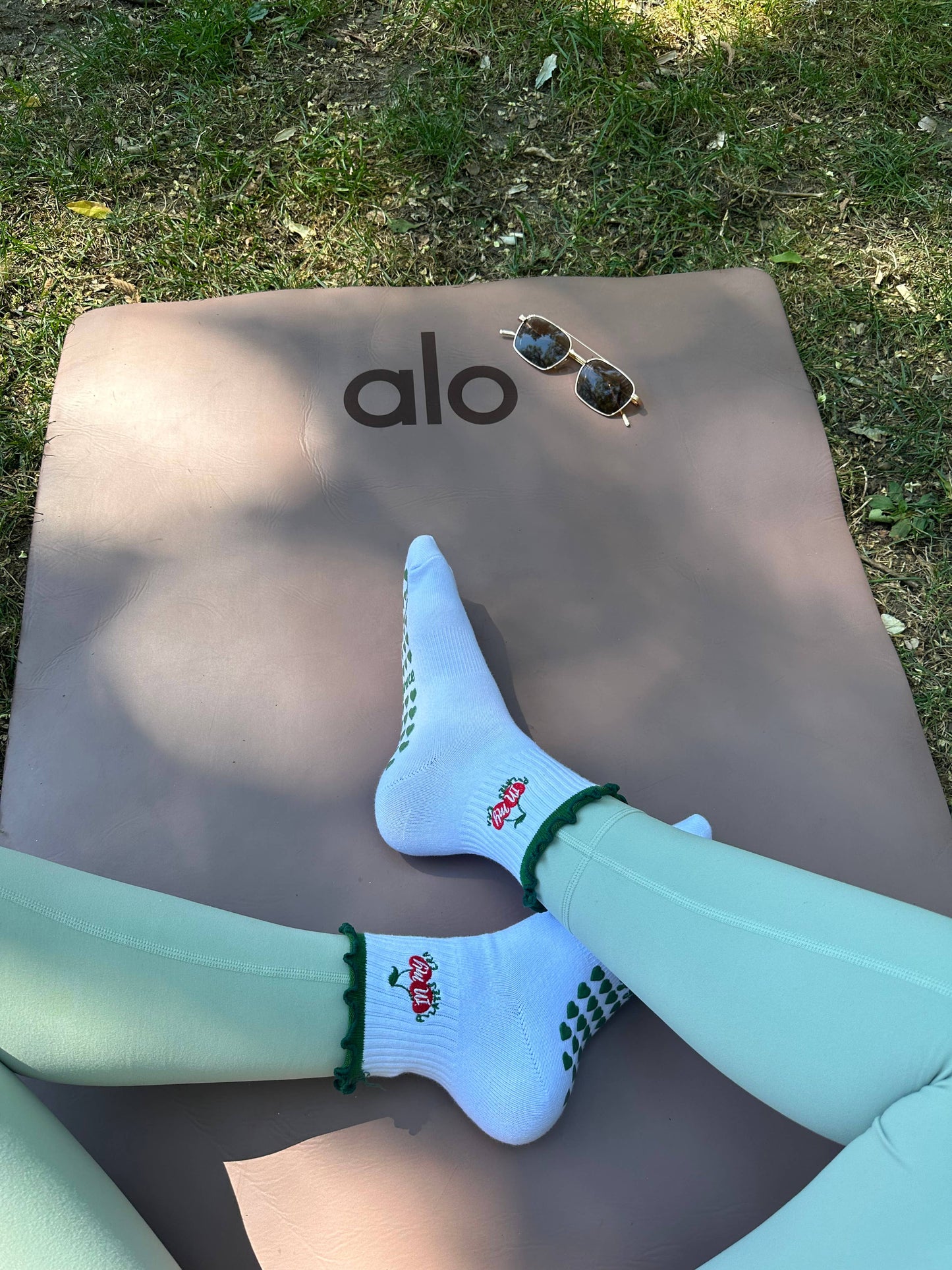 Cherry Pilates Era Grip Sock | Green