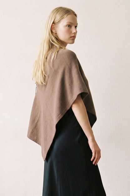 Camille Poncho