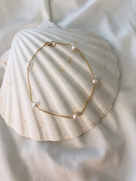 Chelly Freshwater Bracelet
