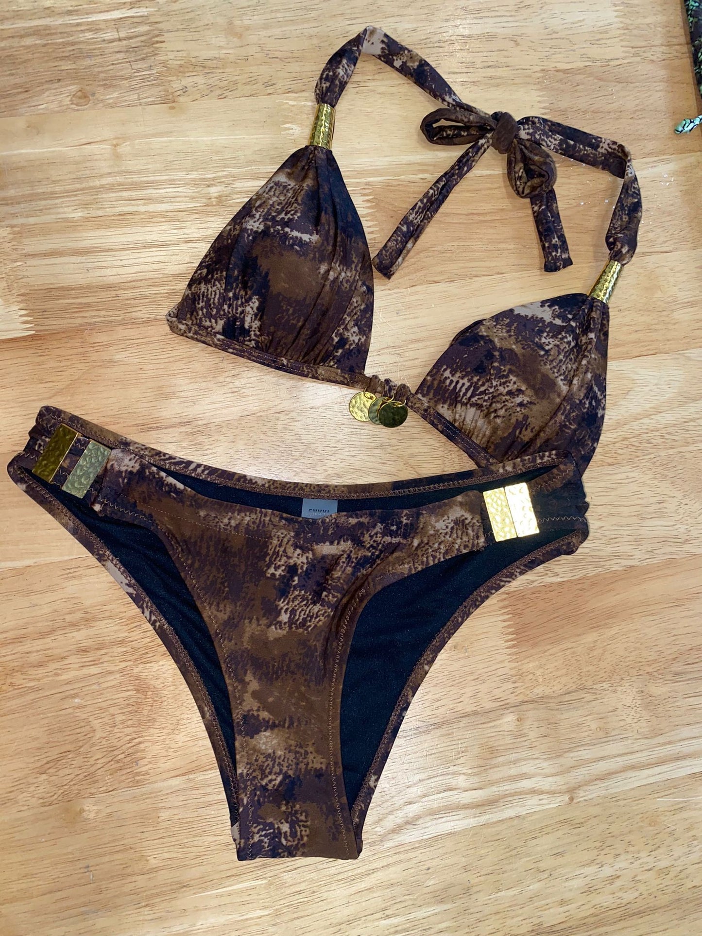 Nisha Bikini Set
