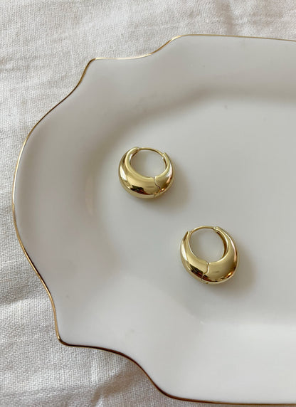 Crescent Hoops