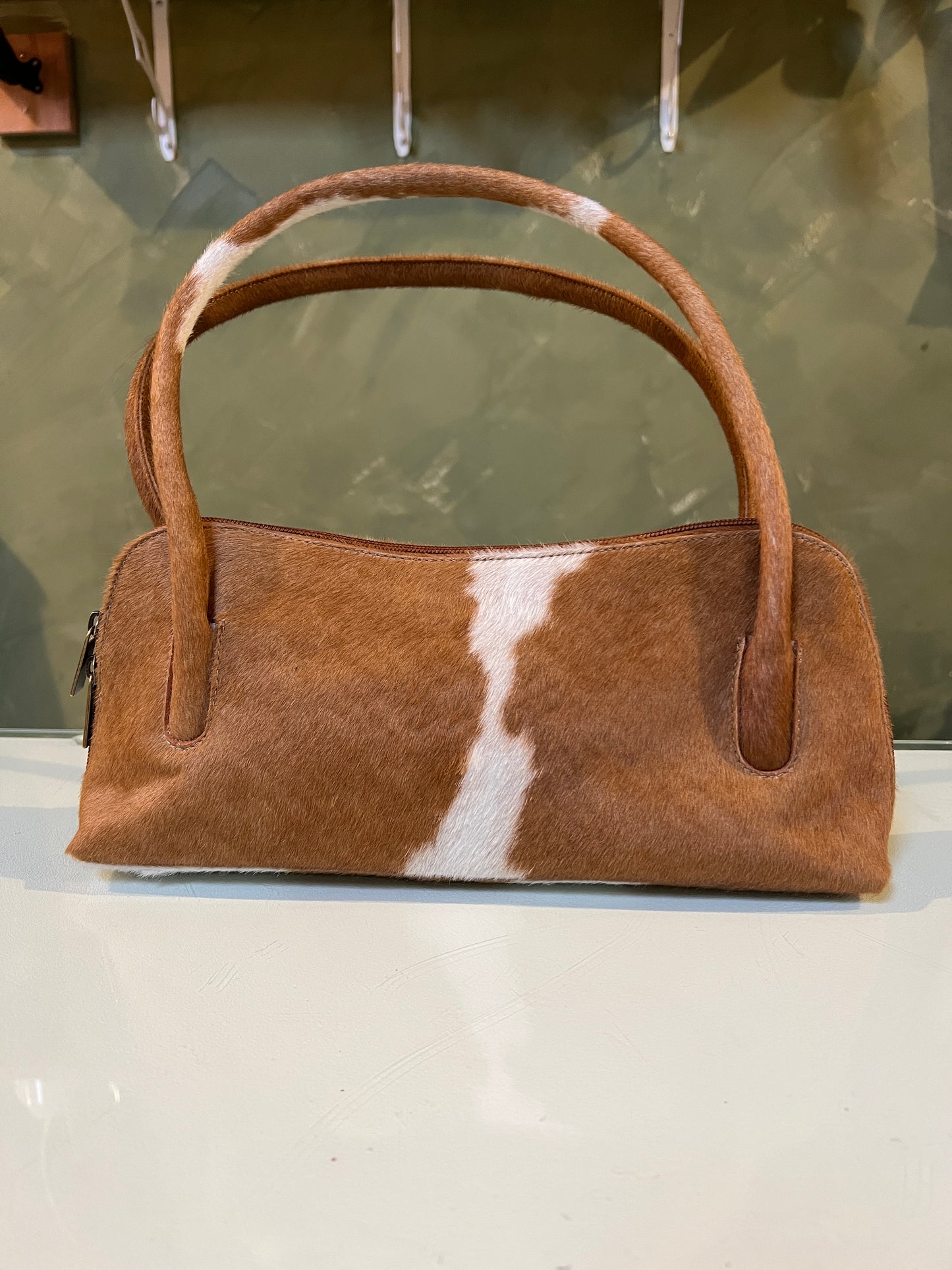 Chabela Cowhide Shoulder Bag