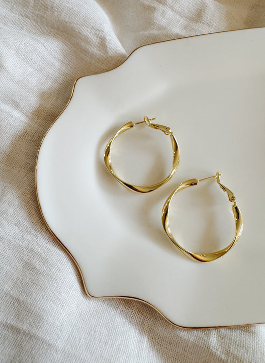 Clarissa Hoops