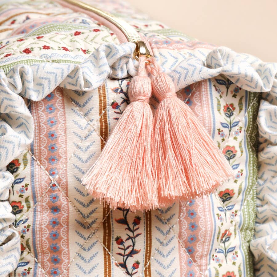 Dainty Daily's Jumbo Toiletry Bag