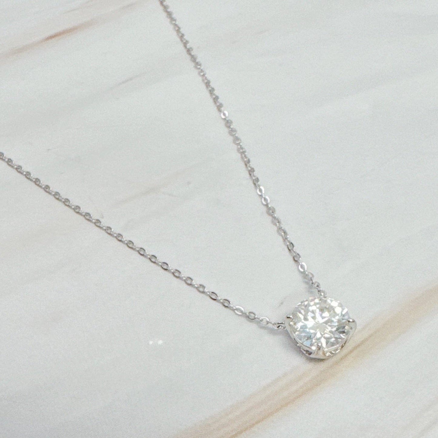 Brilliant Sparkle Moissanite Necklace