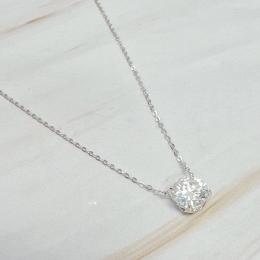 Brilliant Sparkle Moissanite Necklace