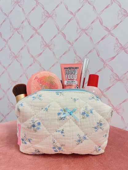 Blooming Blues Makeup Bag