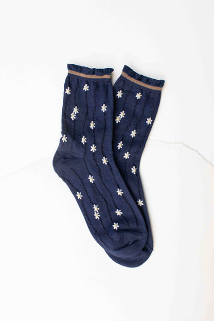 Wavy Daisy Socks