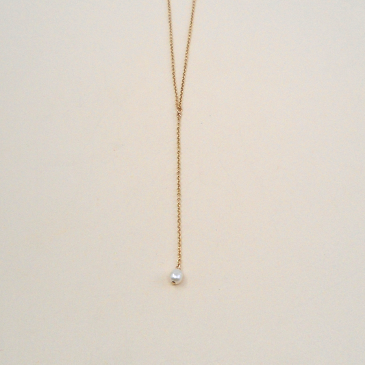 Dainty Pearl Lariat 