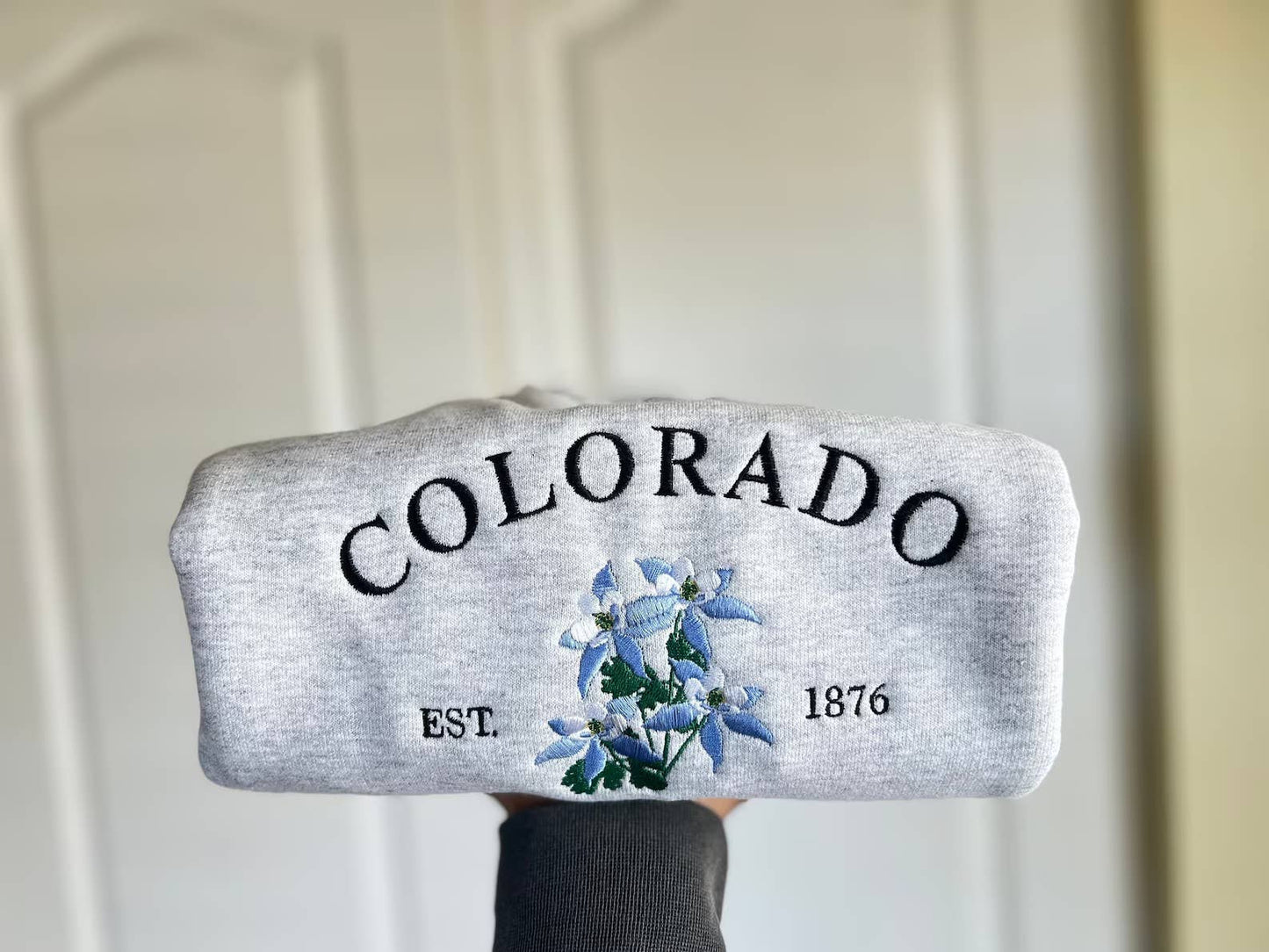 Colorado State Flower Crewneck: Blue Columbine
