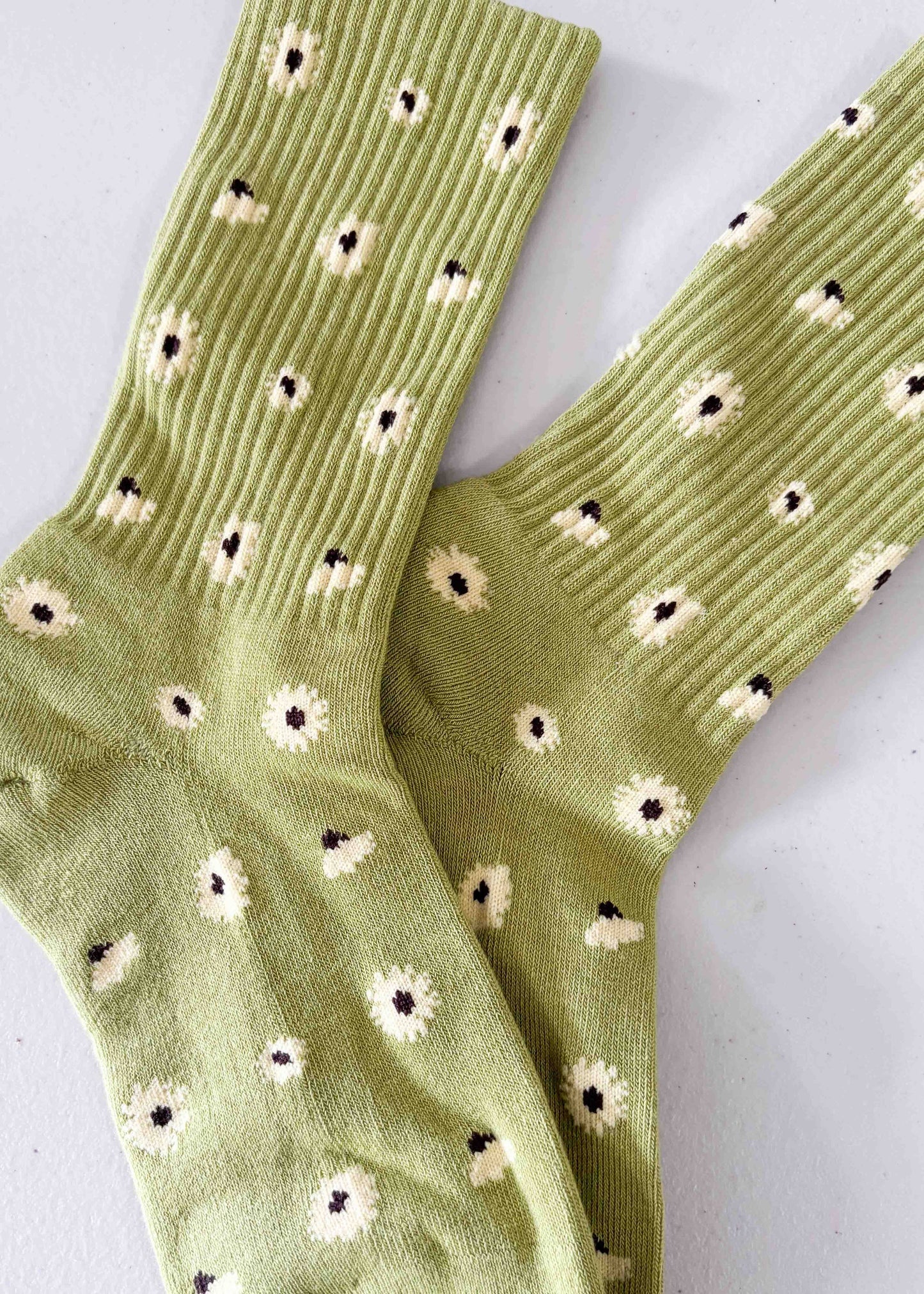 Daisy Doo Crew Socks