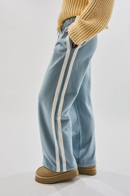 Niseko Stripe Sweatpants