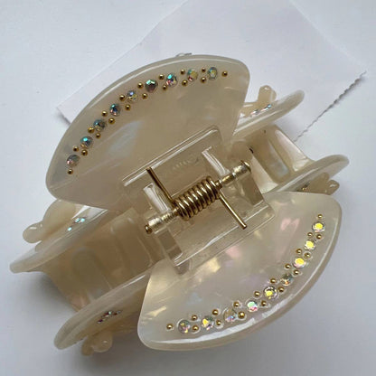 Cloud 9 Hair Clip