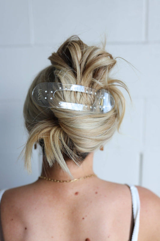 Oversized Lay Down Claws