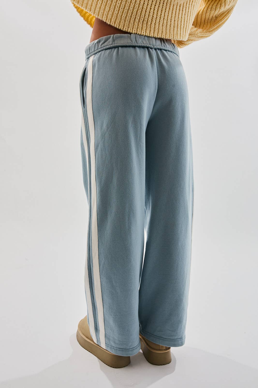 Niseko Stripe Sweatpants