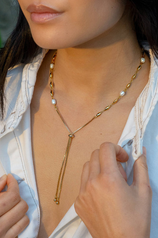 Perla Bolo + Necklace