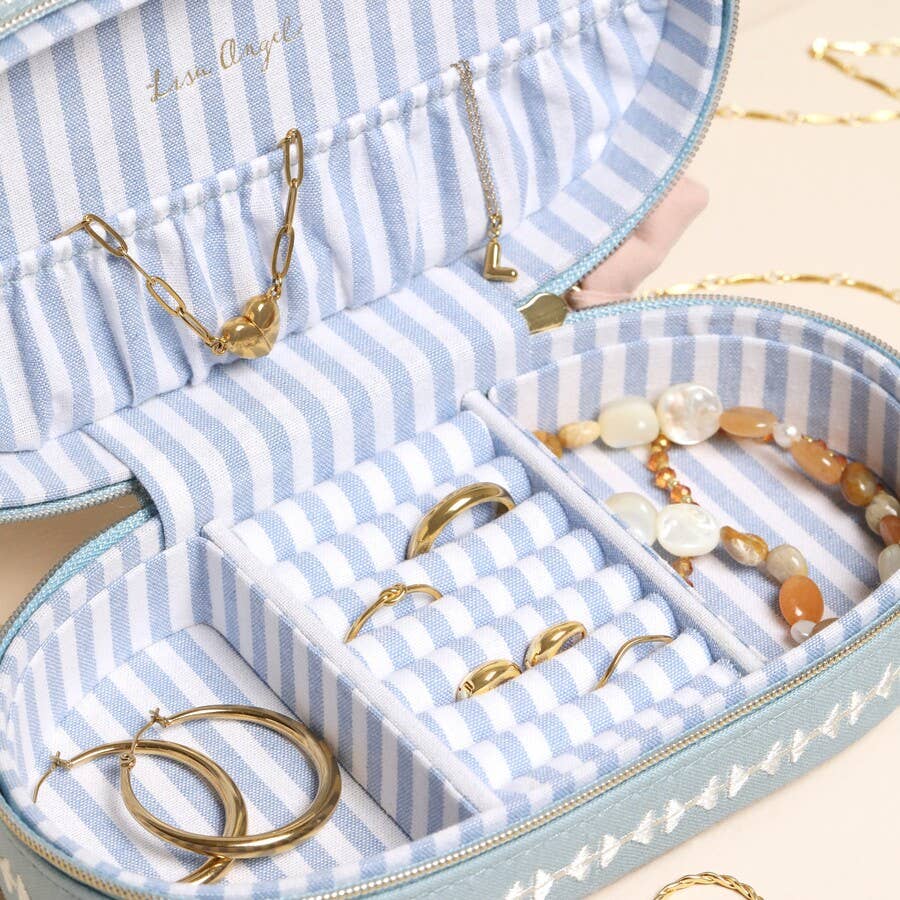 All Kinds of Amazing Oval Jewelry Case