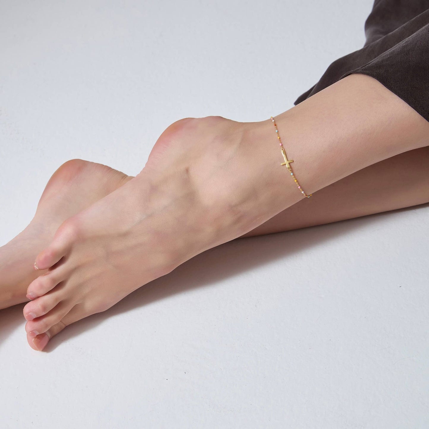 Colores Cross Anklet