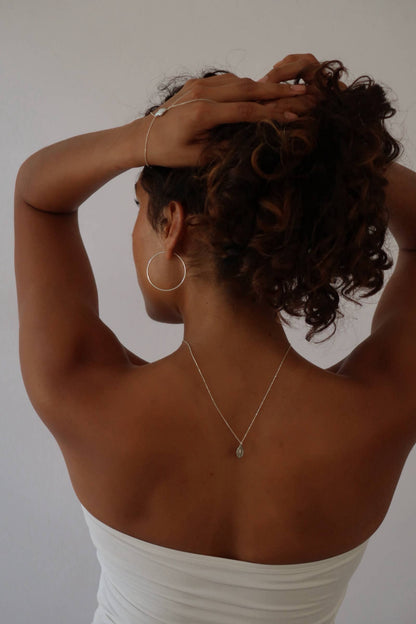 Virgin Mary Necklace | Plata