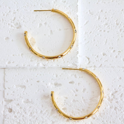 Zaahira Pave Hoops